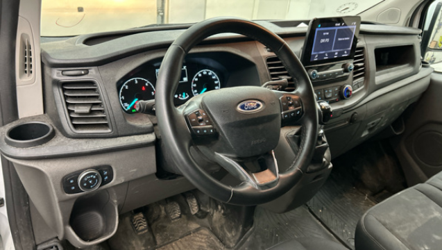FORD TRANSIT CUSTOM II (2) FOURGON 2.0 ECOBLUE 136CH TREND BUSINESS L1H1 300 24 990€ ou 446€/MOIS - image 5