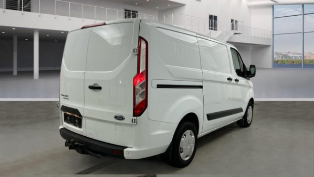 FORD TRANSIT CUSTOM II (2) FOURGON 2.0 ECOBLUE 136CH TREND BUSINESS L1H1 300 24 990€ ou 446€/MOIS - image 4