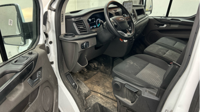 FORD TRANSIT CUSTOM II (2) FOURGON 2.0 ECOBLUE 136CH TREND BUSINESS L1H1 300 24 990€ ou 446€/MOIS - image 6