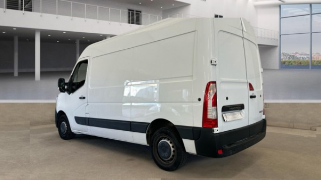 RENAULT MASTER FGN III (2) DCI 135 CH FOURGON F3300 L2H2 19 990€ ou 344€/MOIS - image 3