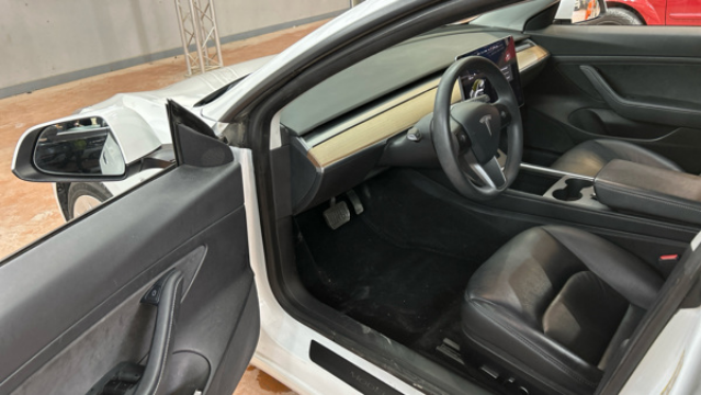 TESLA MODEL 3 (3) 275 STANDARD PLUS RWD MY21 CVT 24 990€ ou 446€/MOIS - image 6